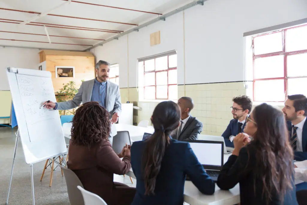 Education and coaching digital marketing campaigns