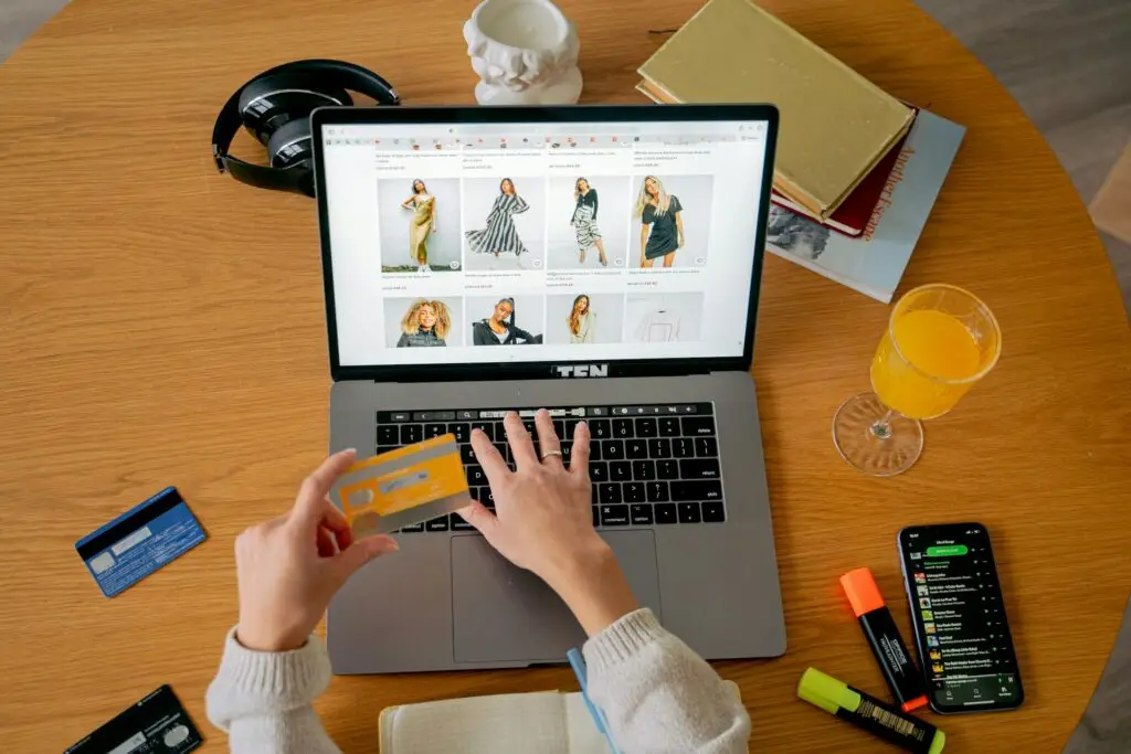 Ecommerce digital marketing campaigns and online sales growth